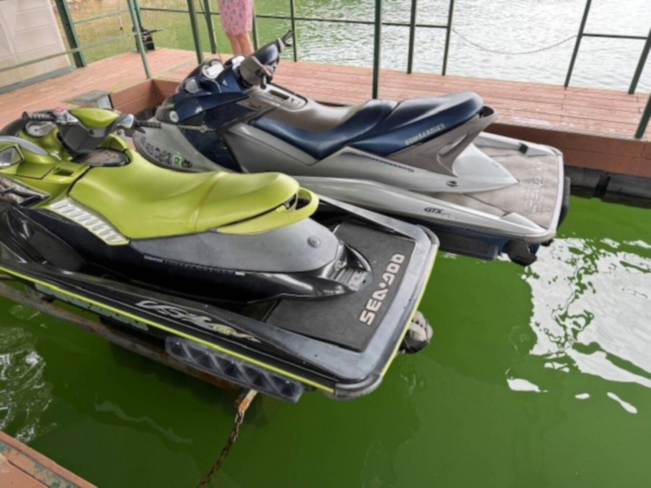 A photo of this 2006 Sea-Doo RXP 215