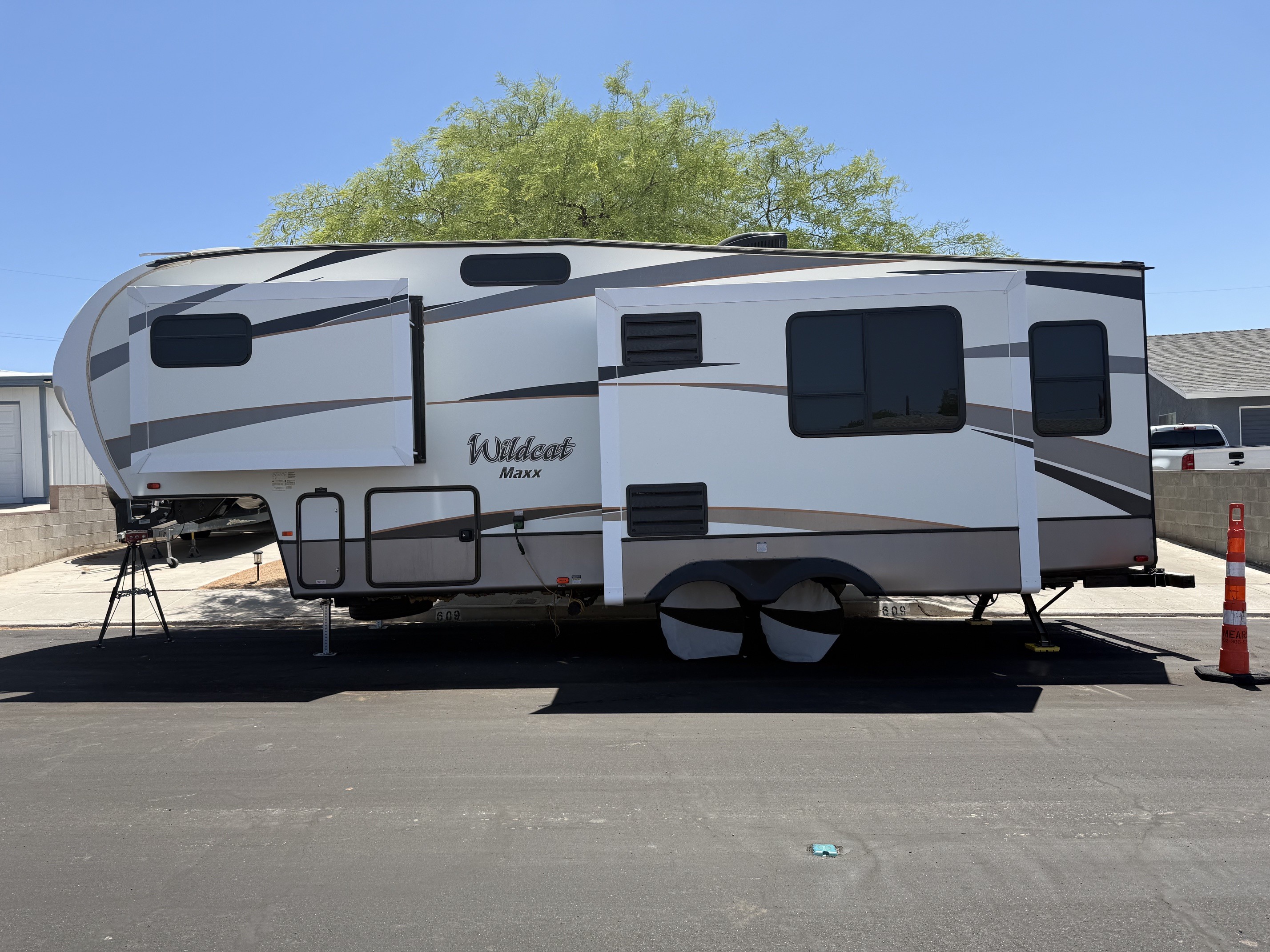 2017 Forest River WILDCAT MAXX 250RDX RV