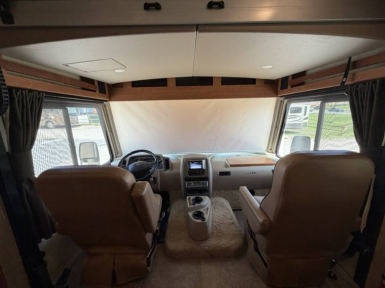 A photo of this 2017 Winnebago VISTA 29VE
