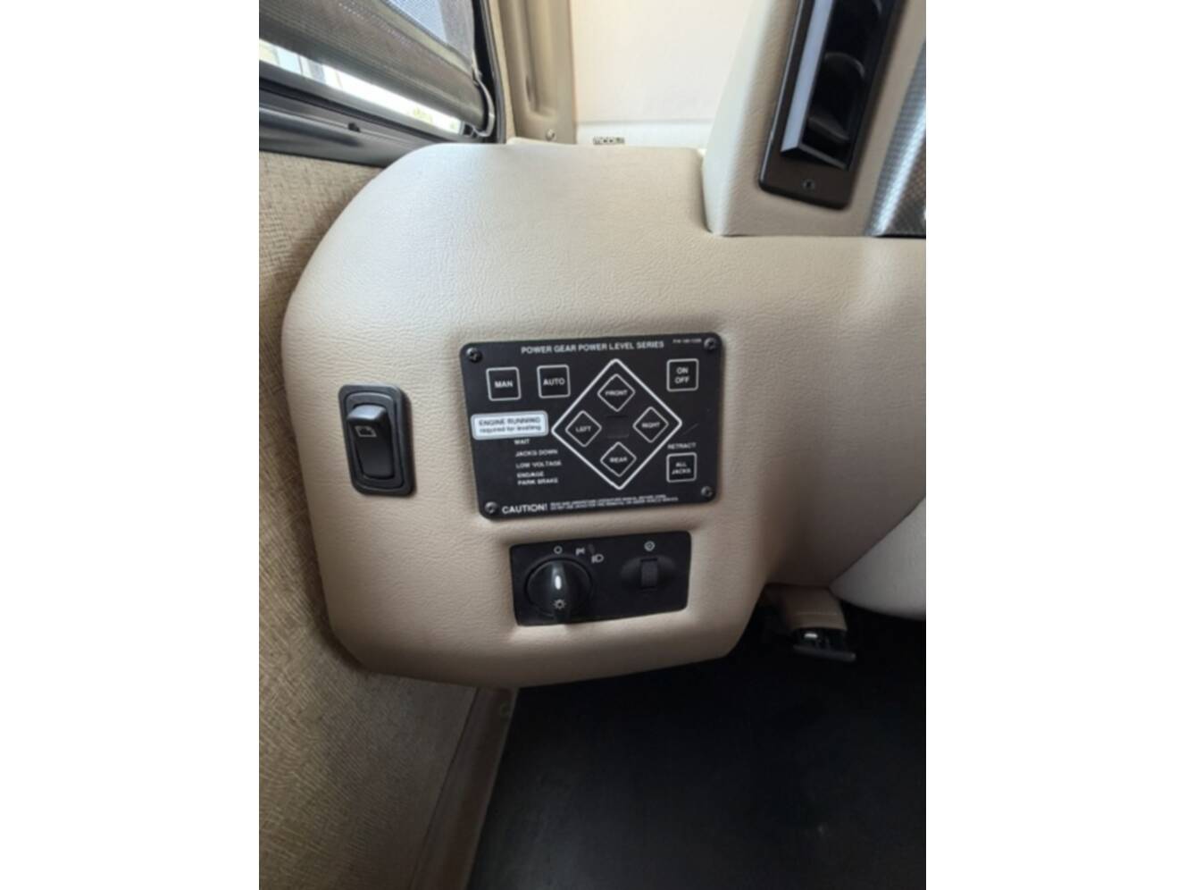 A photo of this 2017 Winnebago VISTA 29VE