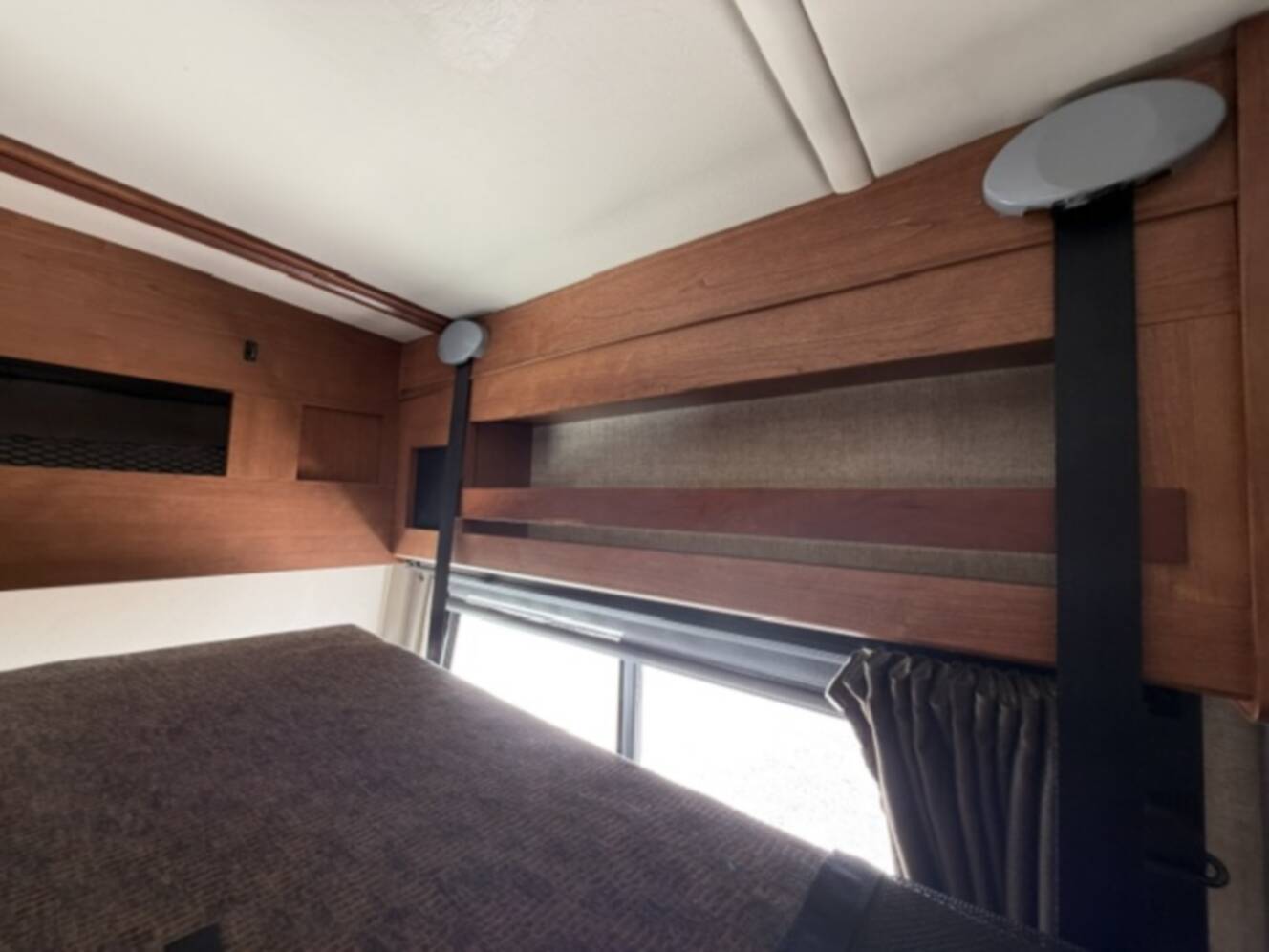 A photo of this 2017 Winnebago VISTA 29VE