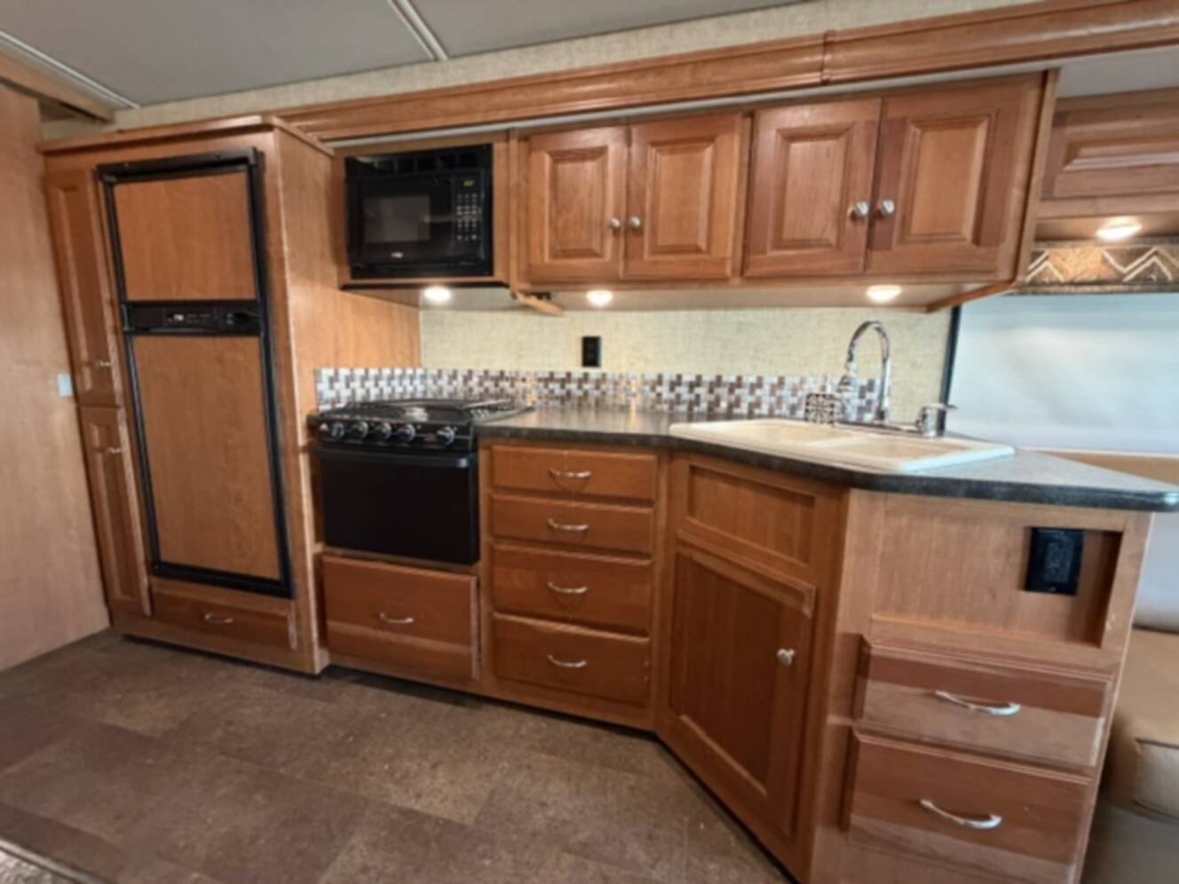 A photo of this 2017 Winnebago VISTA 29VE
