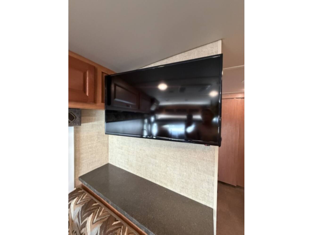 A photo of this 2017 Winnebago VISTA 29VE