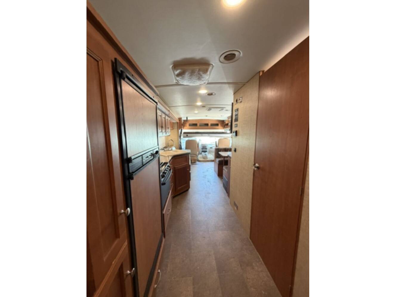 A photo of this 2017 Winnebago VISTA 29VE