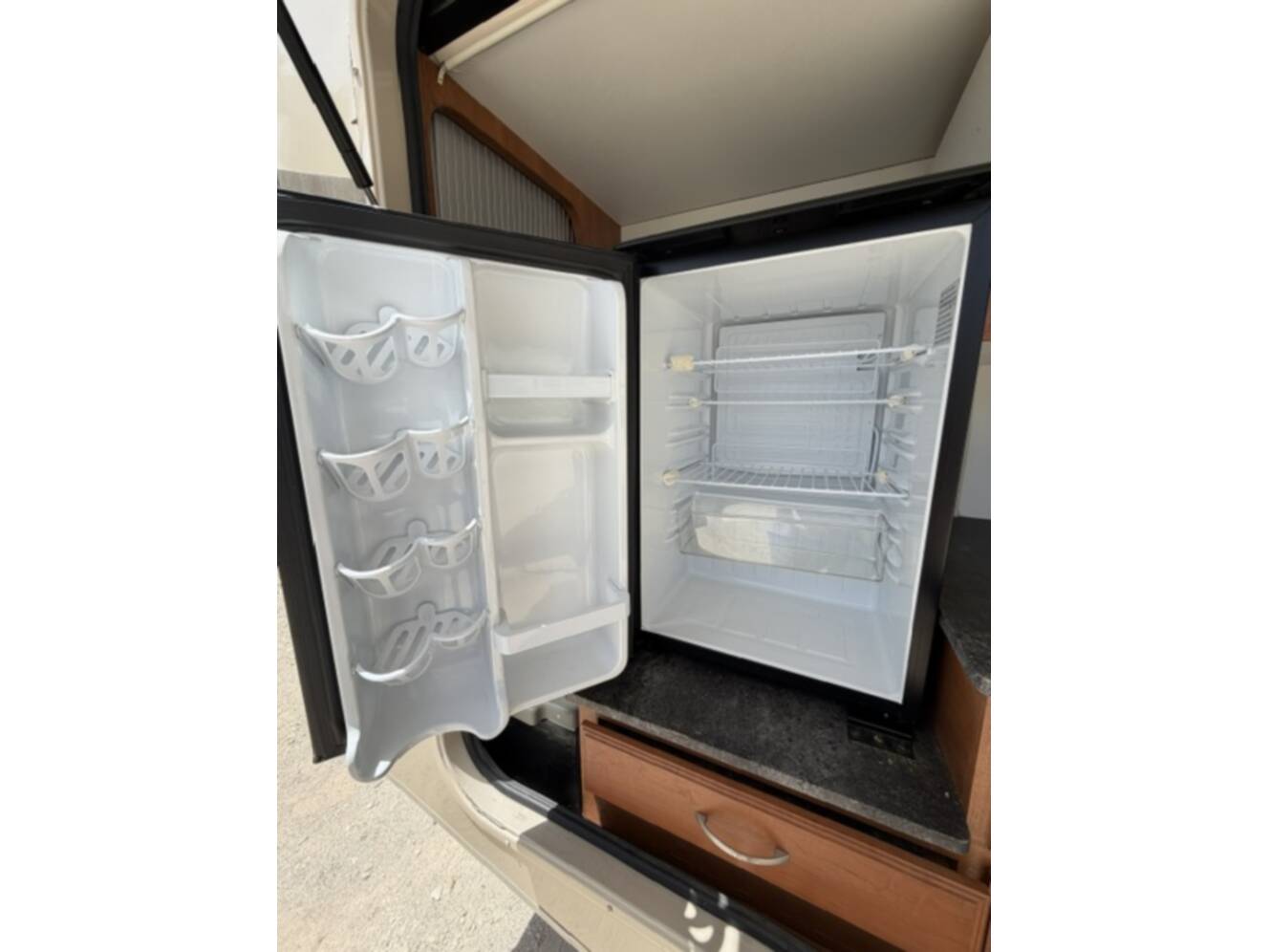 A photo of this 2017 Winnebago VISTA 29VE