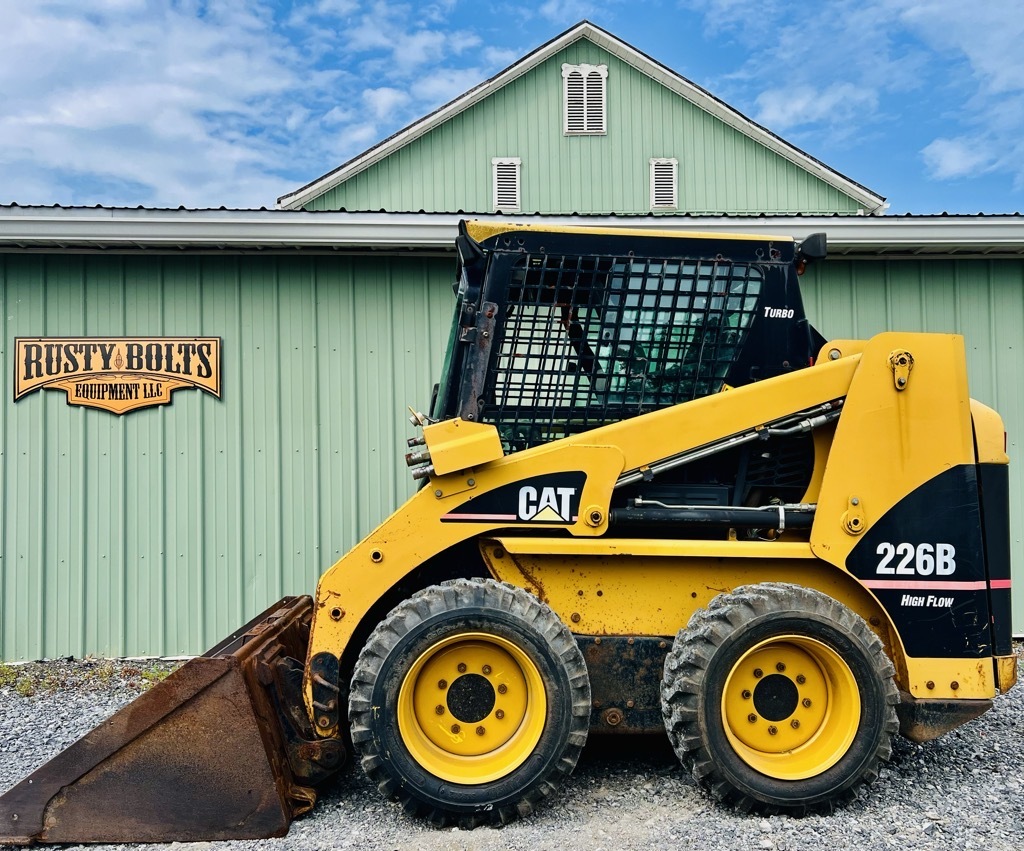 2007 CATERPILLAR 226b in Chambersburg, PA