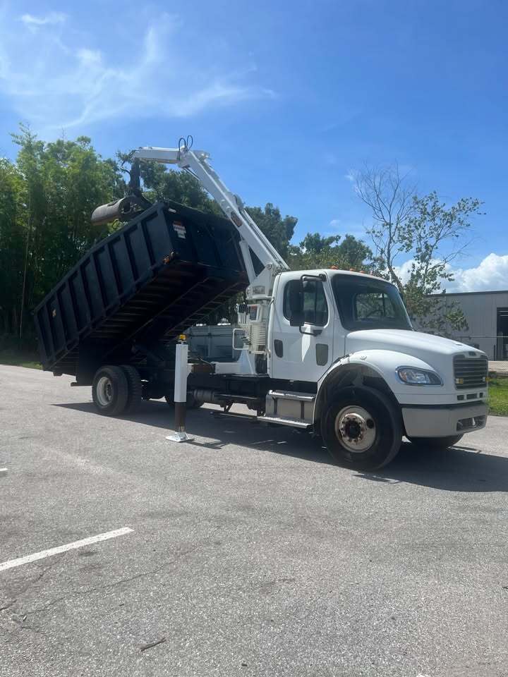 2014 FREIGHTLINER OTHER in Tampa, FL
