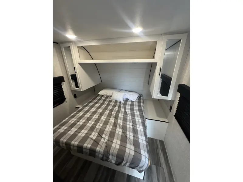 2025 JAYCO JAY FLIGHT 260BH 