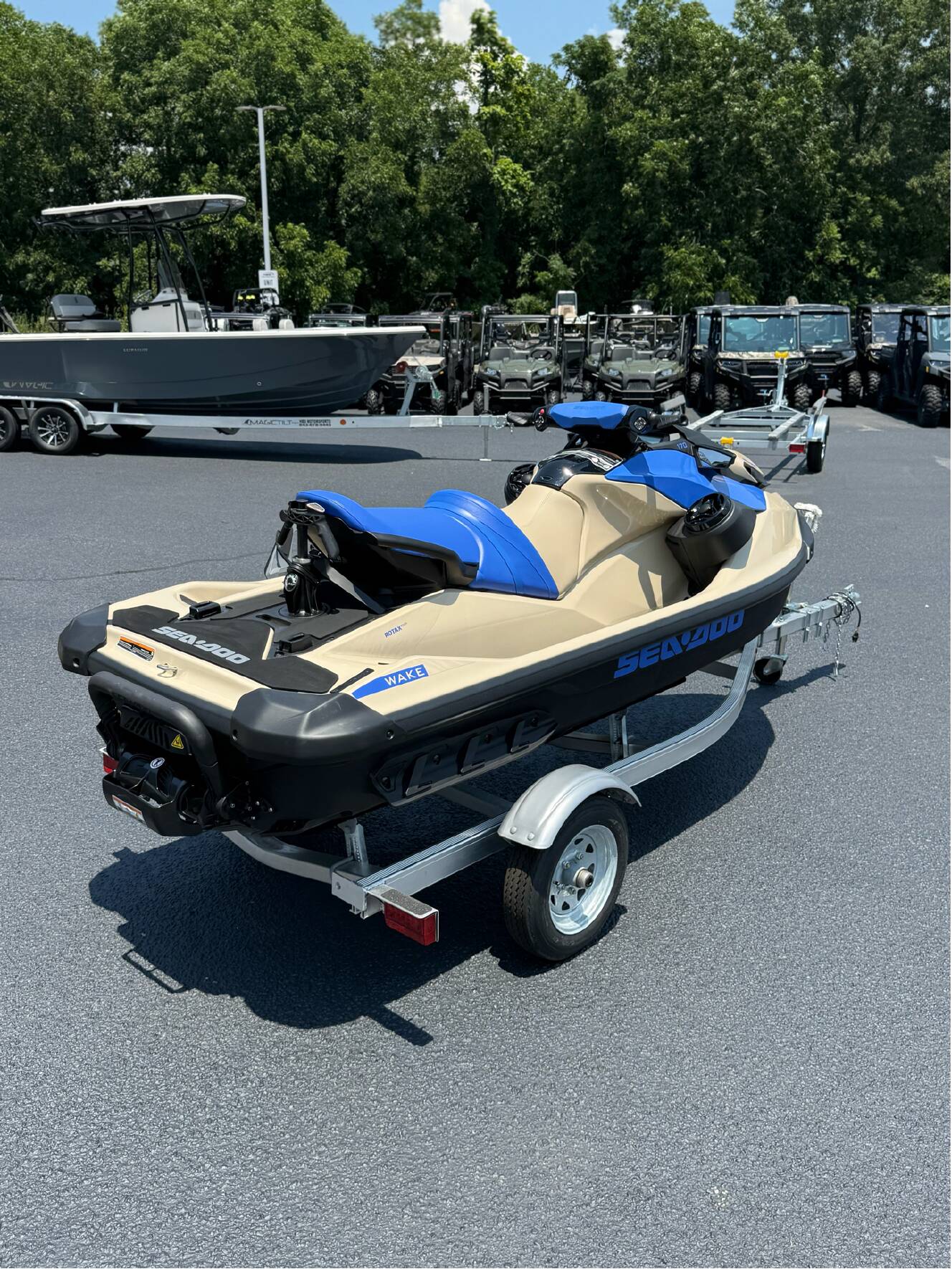 A photo of this 2025 Sea-Doo Wake 170