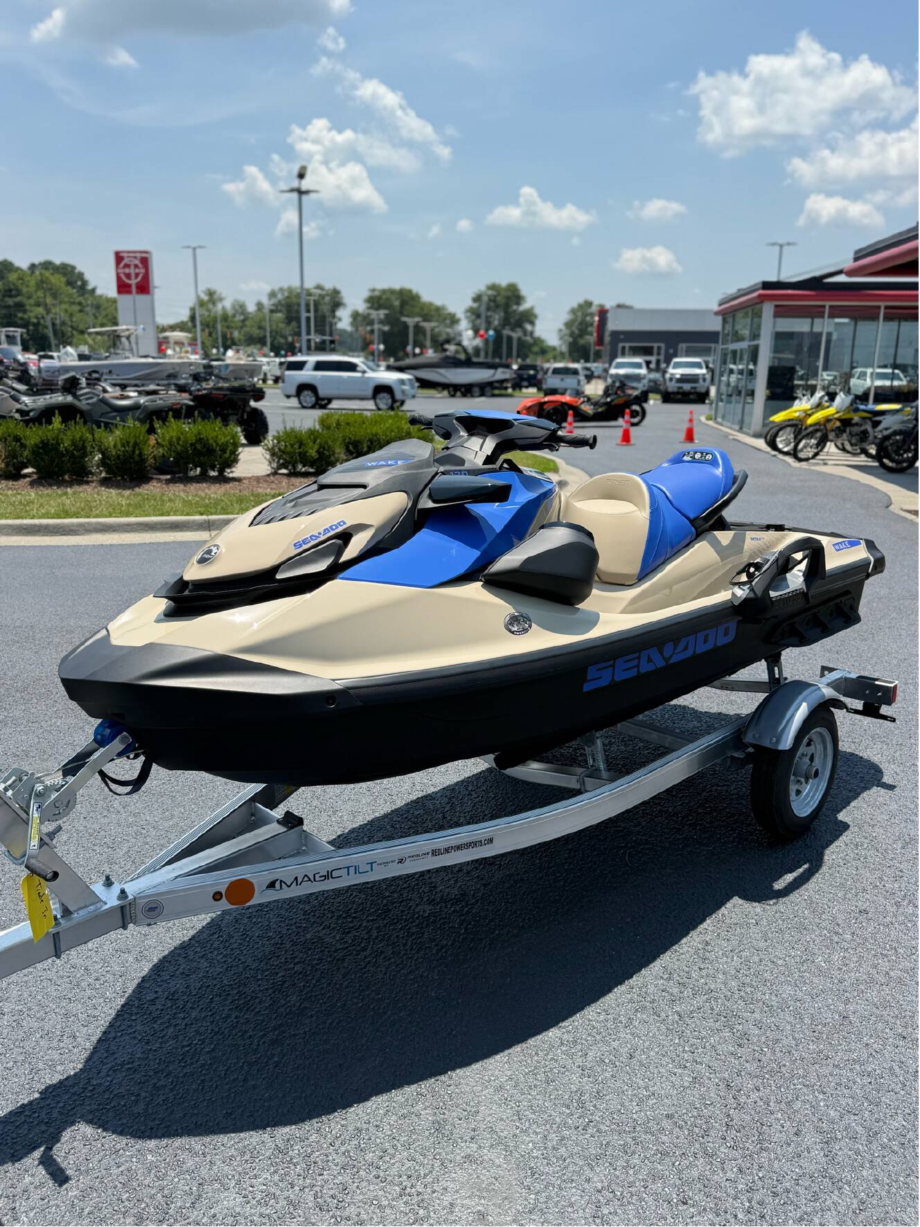 A photo of this 2025 Sea-Doo Wake 170