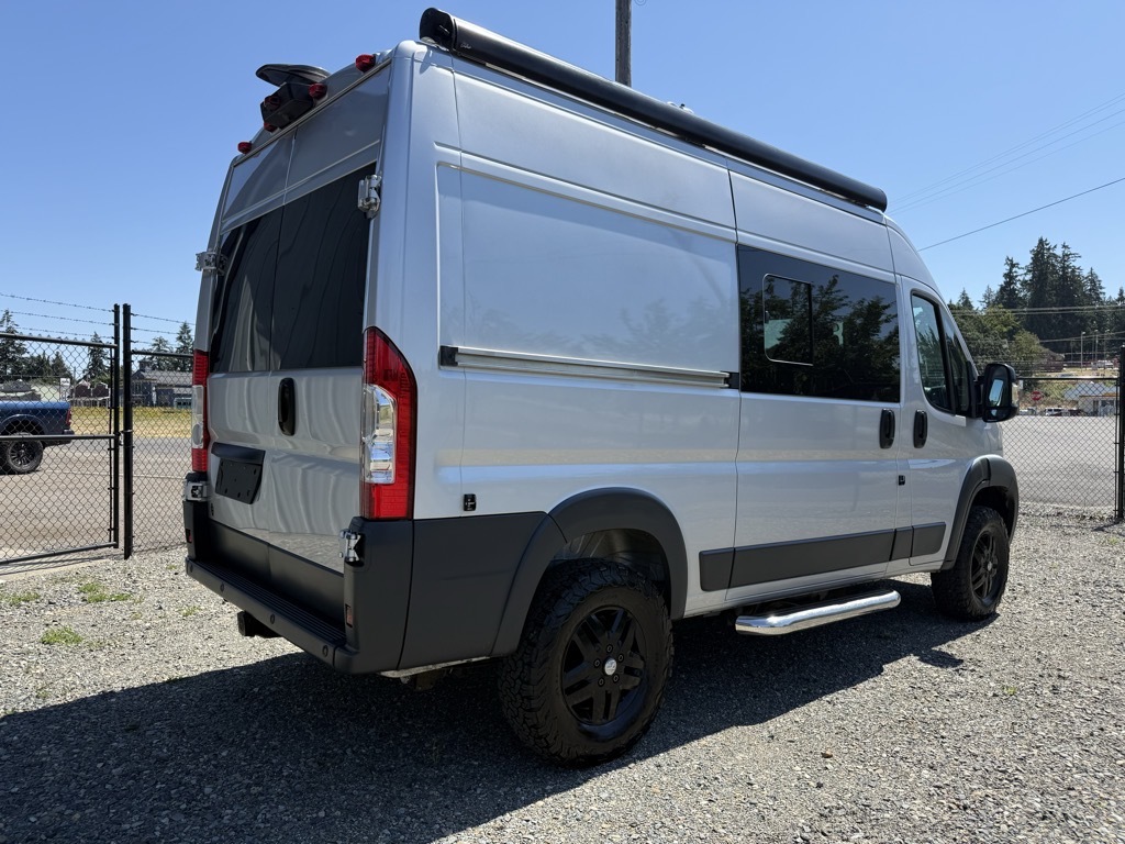 2018 Hymer CARADO AXION in roy WA