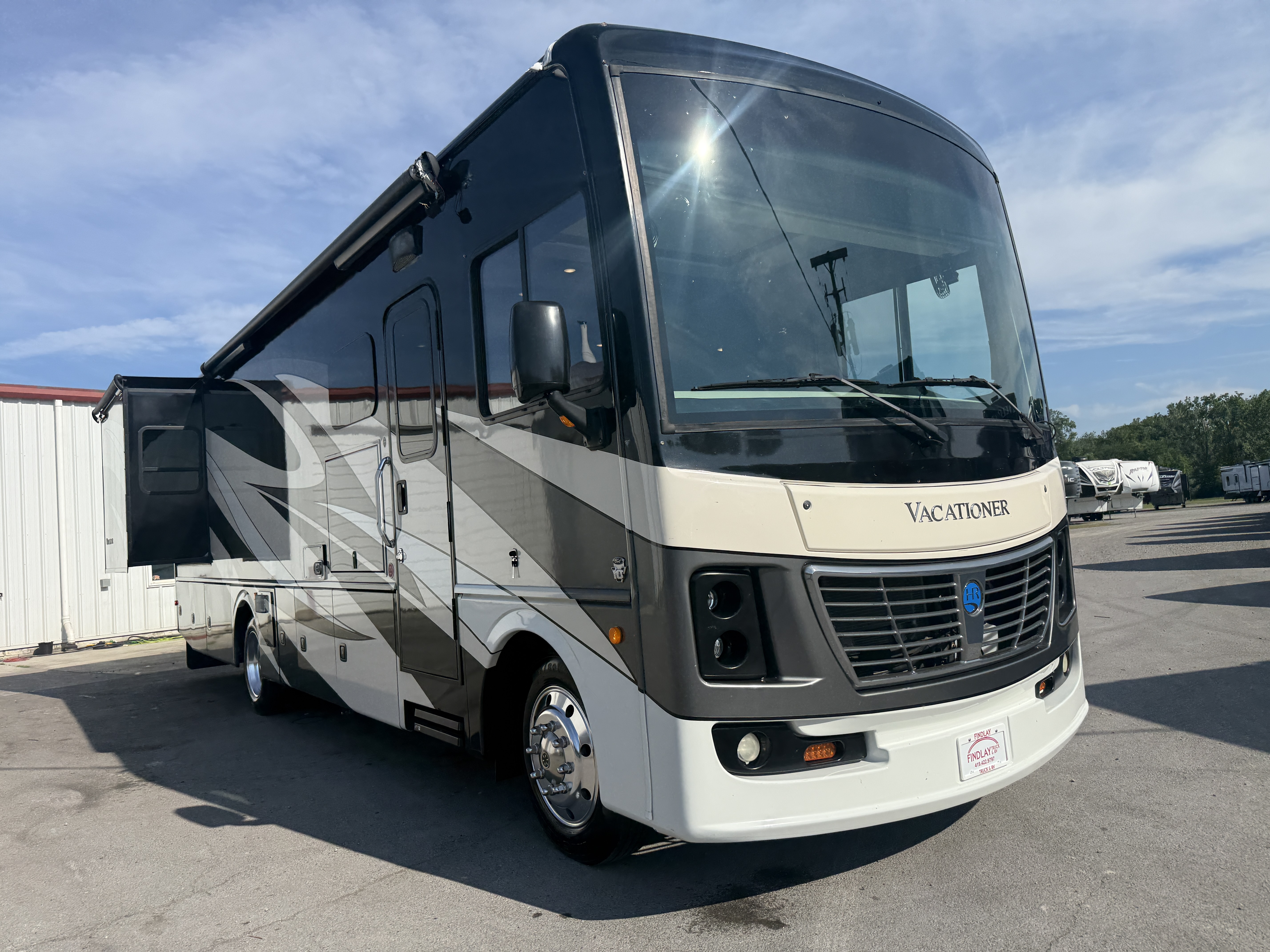 2019 Holiday Rambler VACATIONER 33C in findlay OH