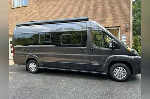 2022 Winnebago Travato 59G in solon OH