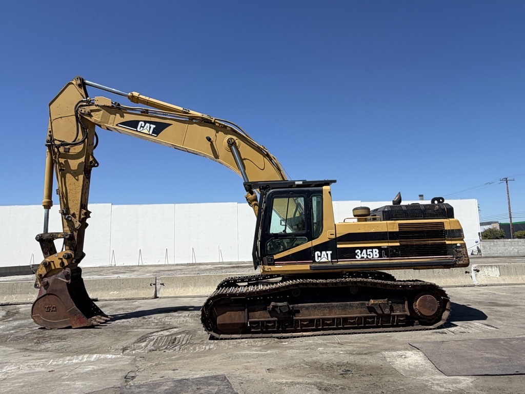 2002 CATERPILLAR 345BL in Montebello, CA