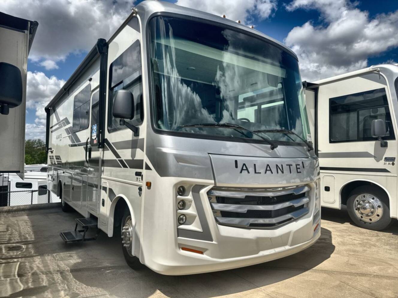 A photo of this 2026 Jayco Alante 29S