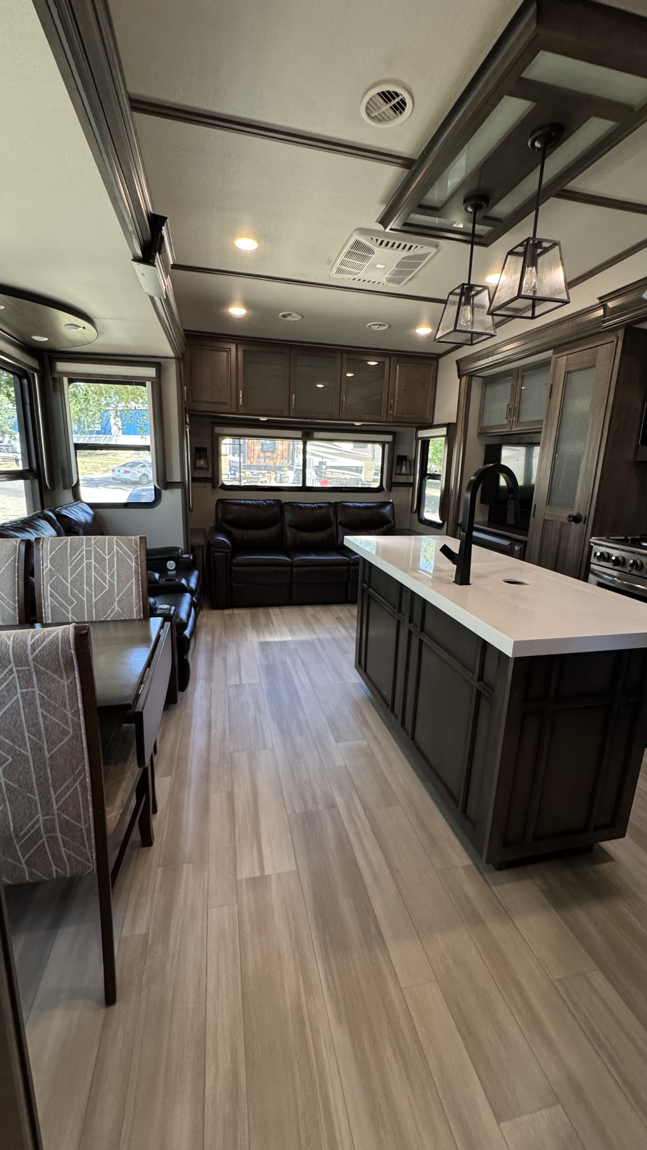 2021 Grand Design SOLITUDE 377MBS-R in live oak TX