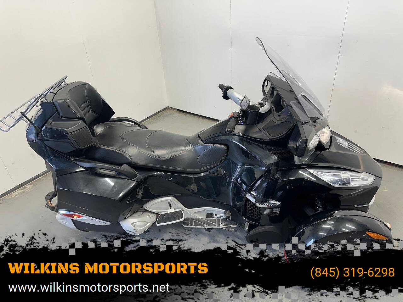 2010 Can-Am SPYDER RT-S SE5 RT-S SE5 in Patterson, NY