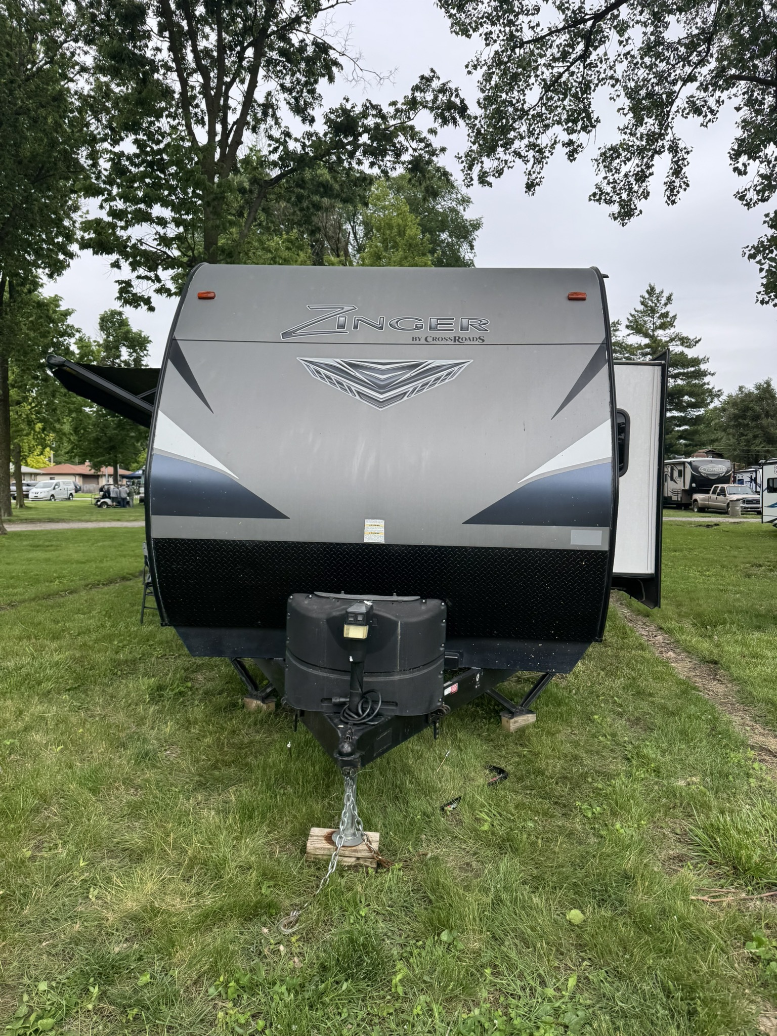 2018 Crossroads ZINGER 280BHS in fairland IN