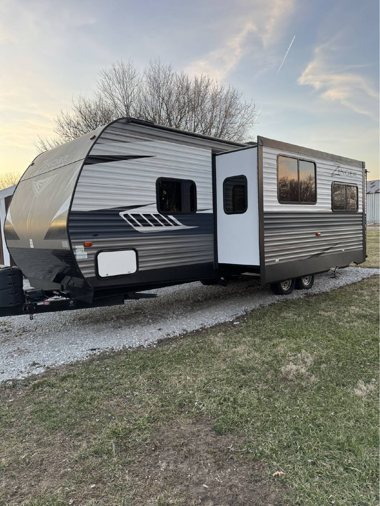 A photo of this 2018 Crossroads ZINGER 280BHS