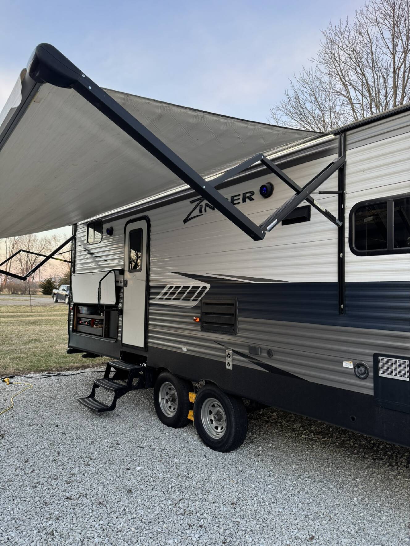 A photo of this 2018 Crossroads ZINGER 280BHS