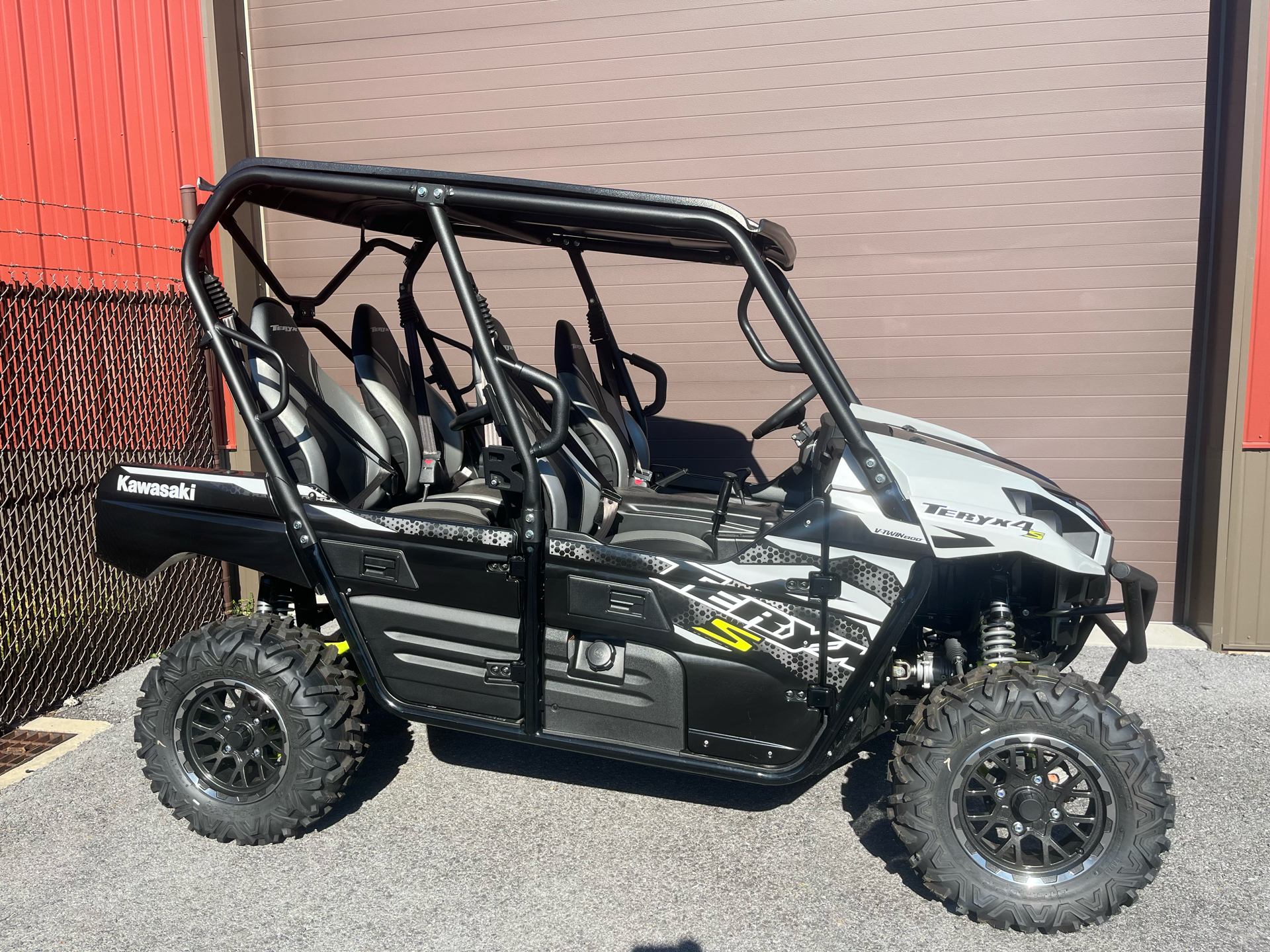 2025 Kawasaki Teryx4™ S LE in tyrone PA
