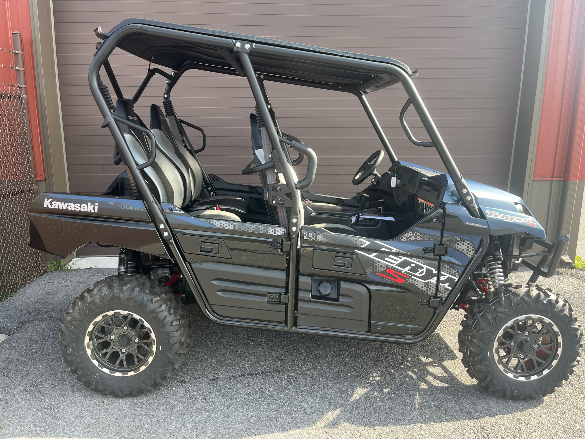 2025 Kawasaki Teryx4™ S LE in tyrone PA