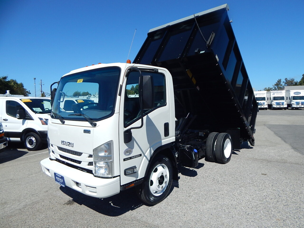 2018 ISUZU NRR in Palo Alto, CA