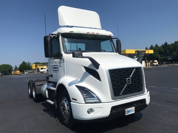 2019 VOLVO VNR64300 in Lancaster, PA