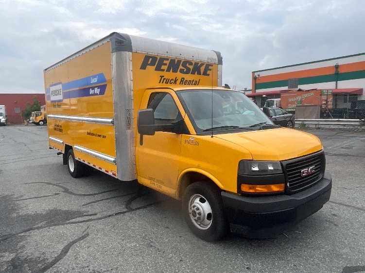 2022 GMC SAVANA in New Castle, DE