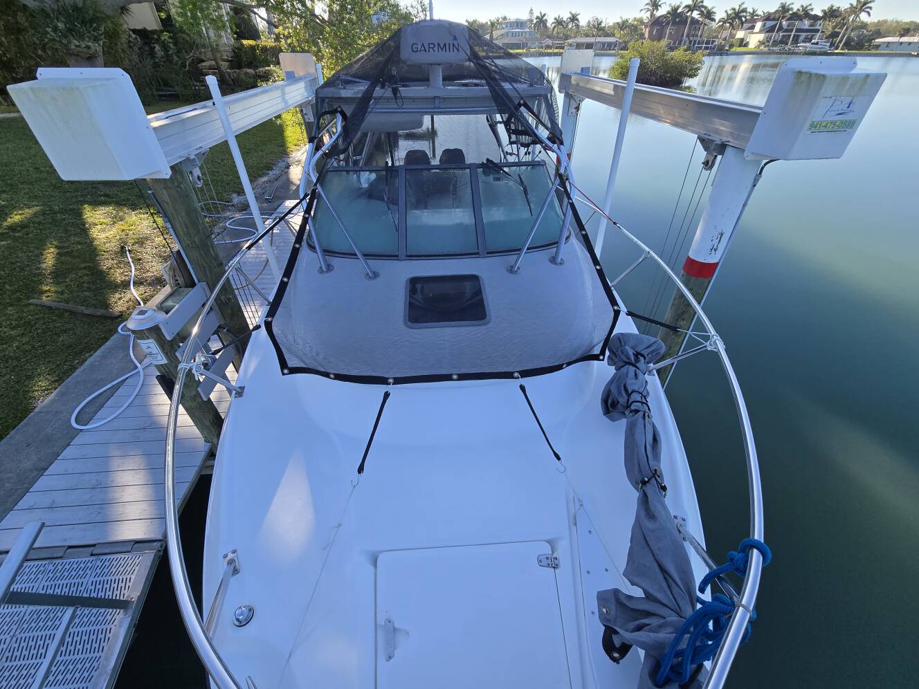 A photo of this 1999 Boston Whaler 280 Conquest
