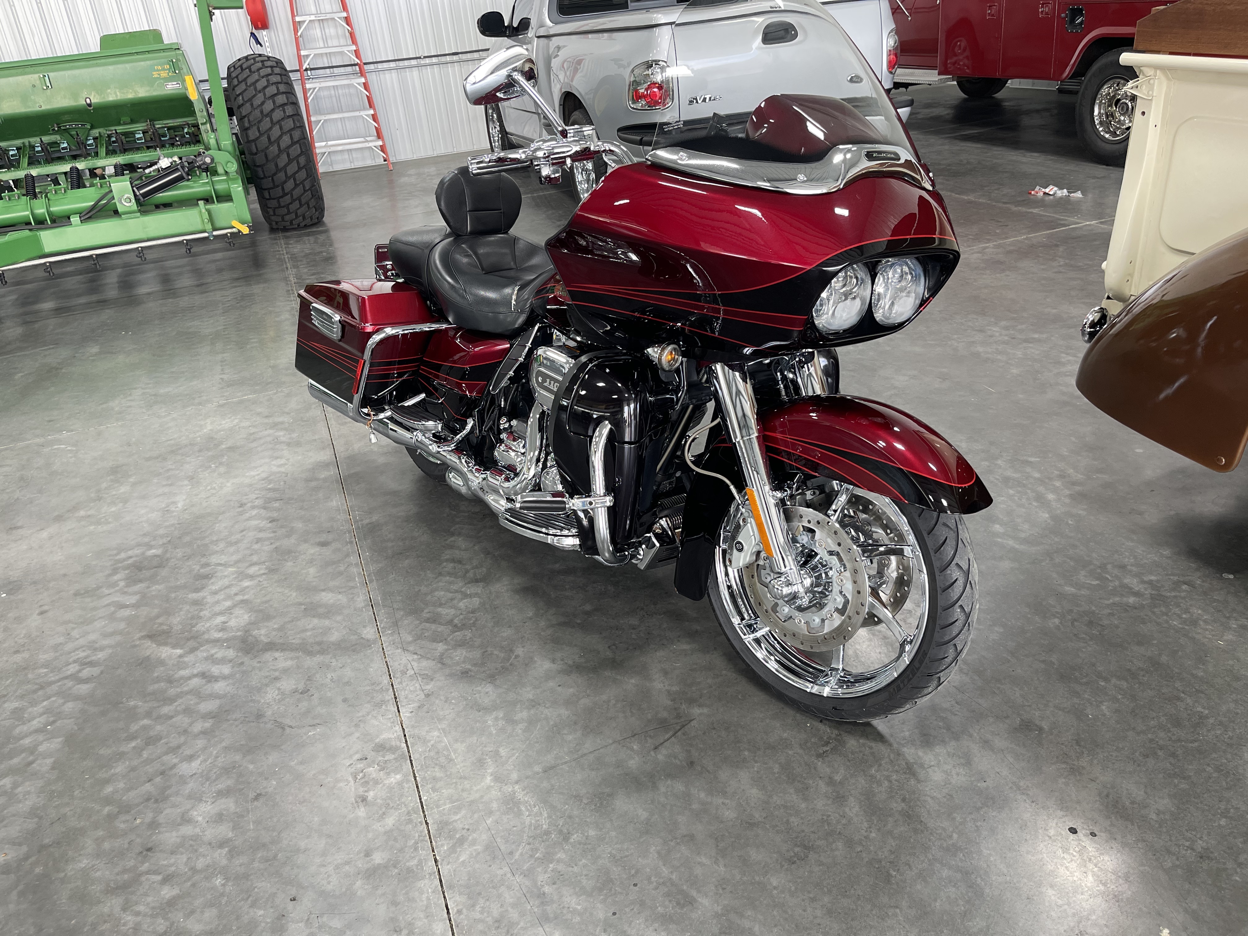 2011 Harley-Davidson ROAD GLIDE CVO ULTRA CVO ULTRA in Junction City, OR