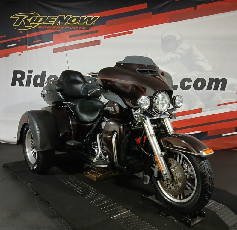 2014 Harley-Davidson Trike FLHTCUTG - Tri Glide Ultra ULTRA CLASSIC® in Ocala, FL
