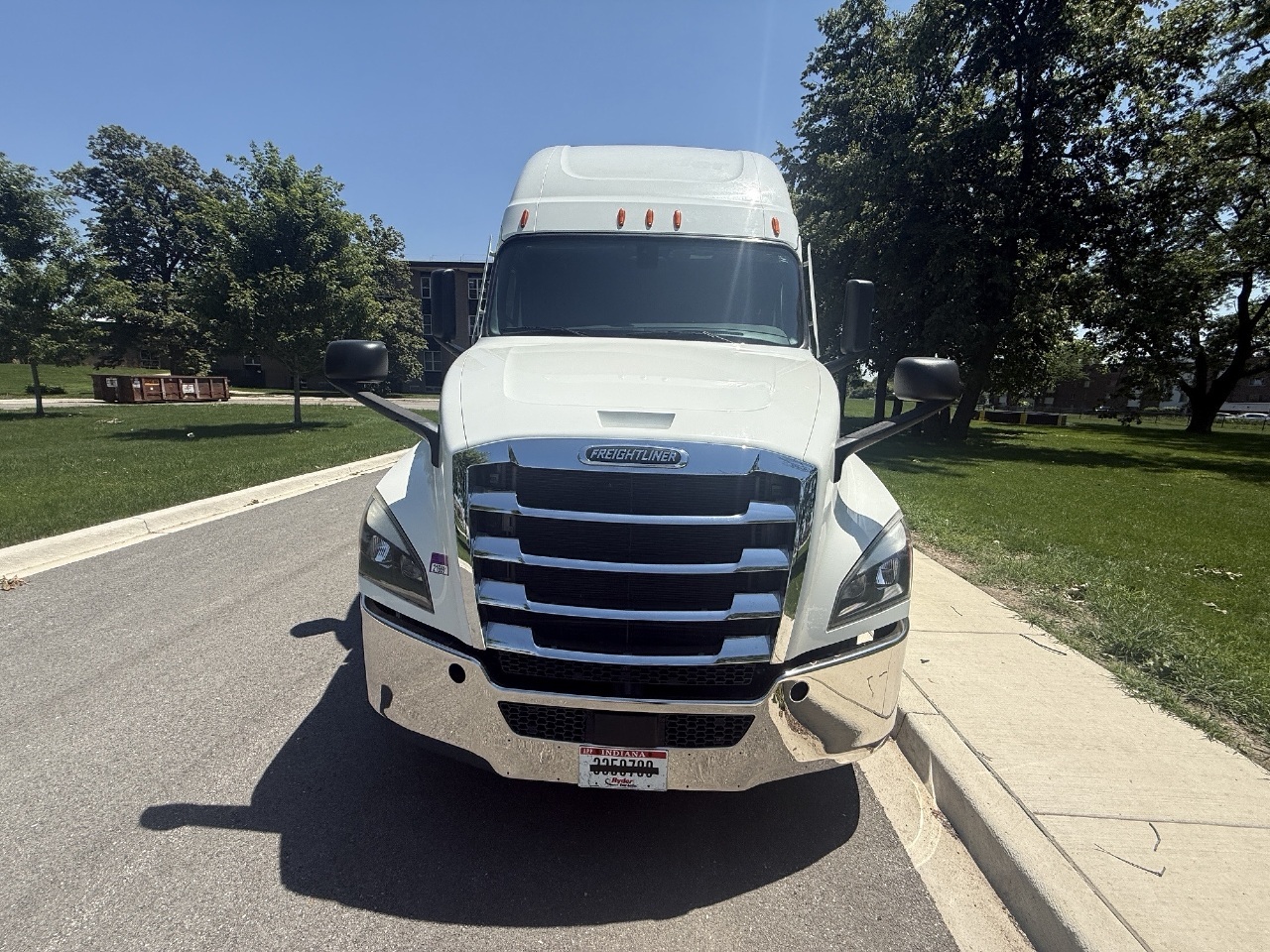 2023 FREIGHTLINER CASCADIA 126 in Elmhurst, IL