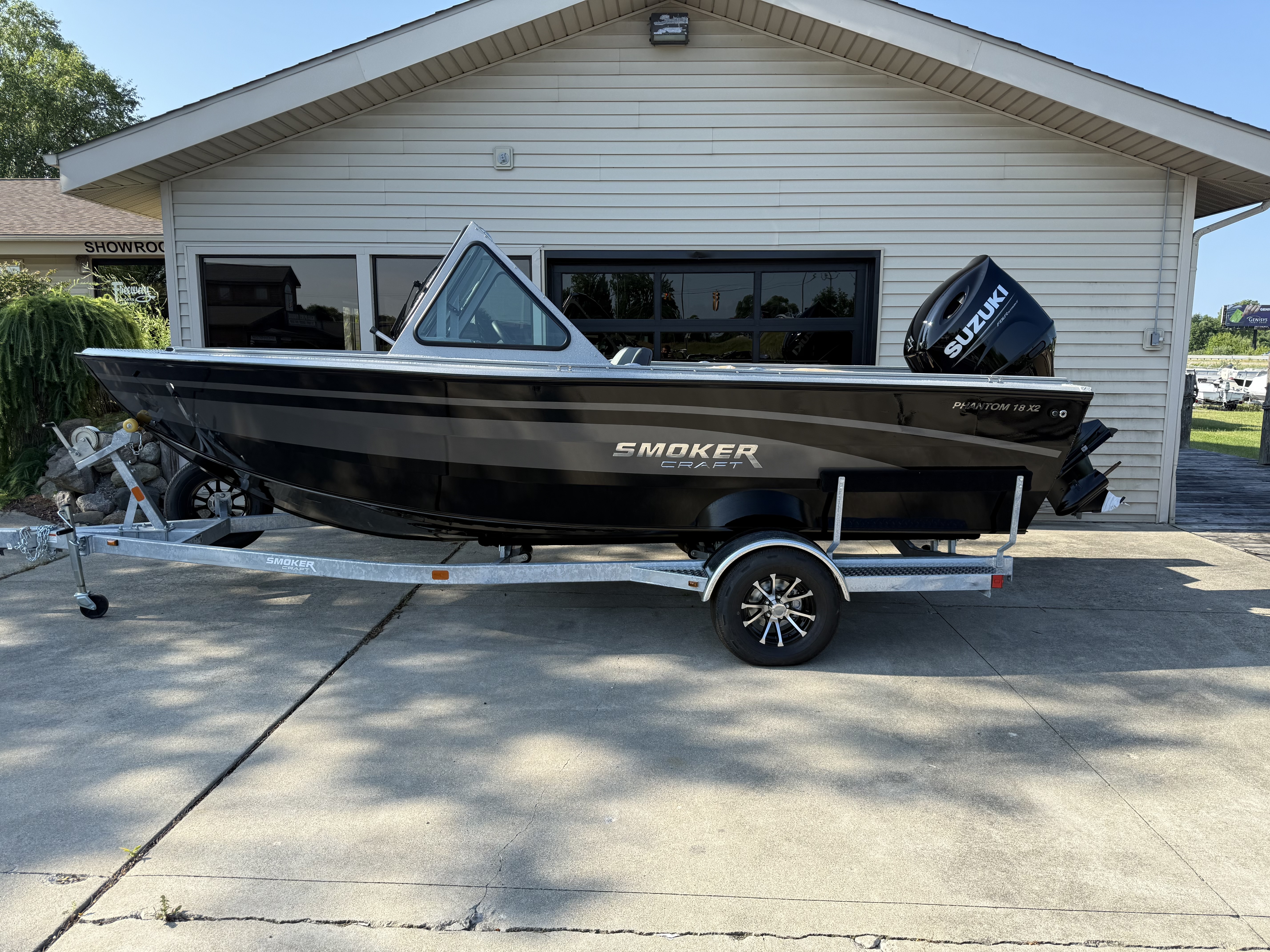 2027 Smoker Craft Phantom 18 X2 in fenton MI