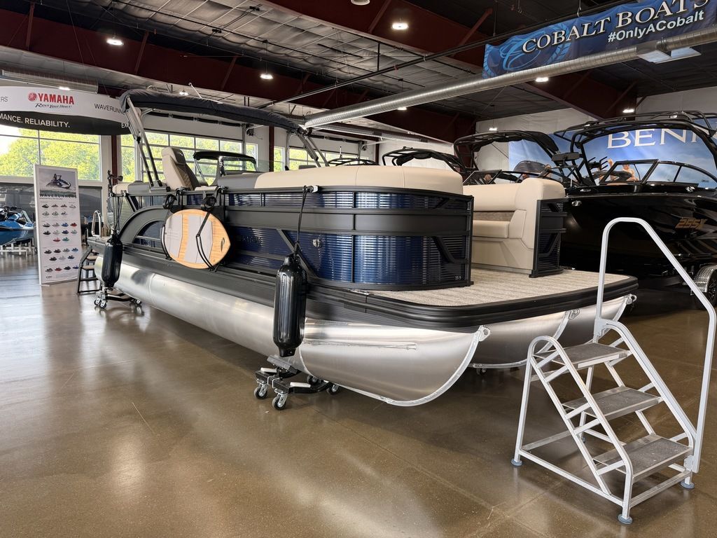2026 Bennington S Quad Bench 23 SSR Tritoon in wayzata MN