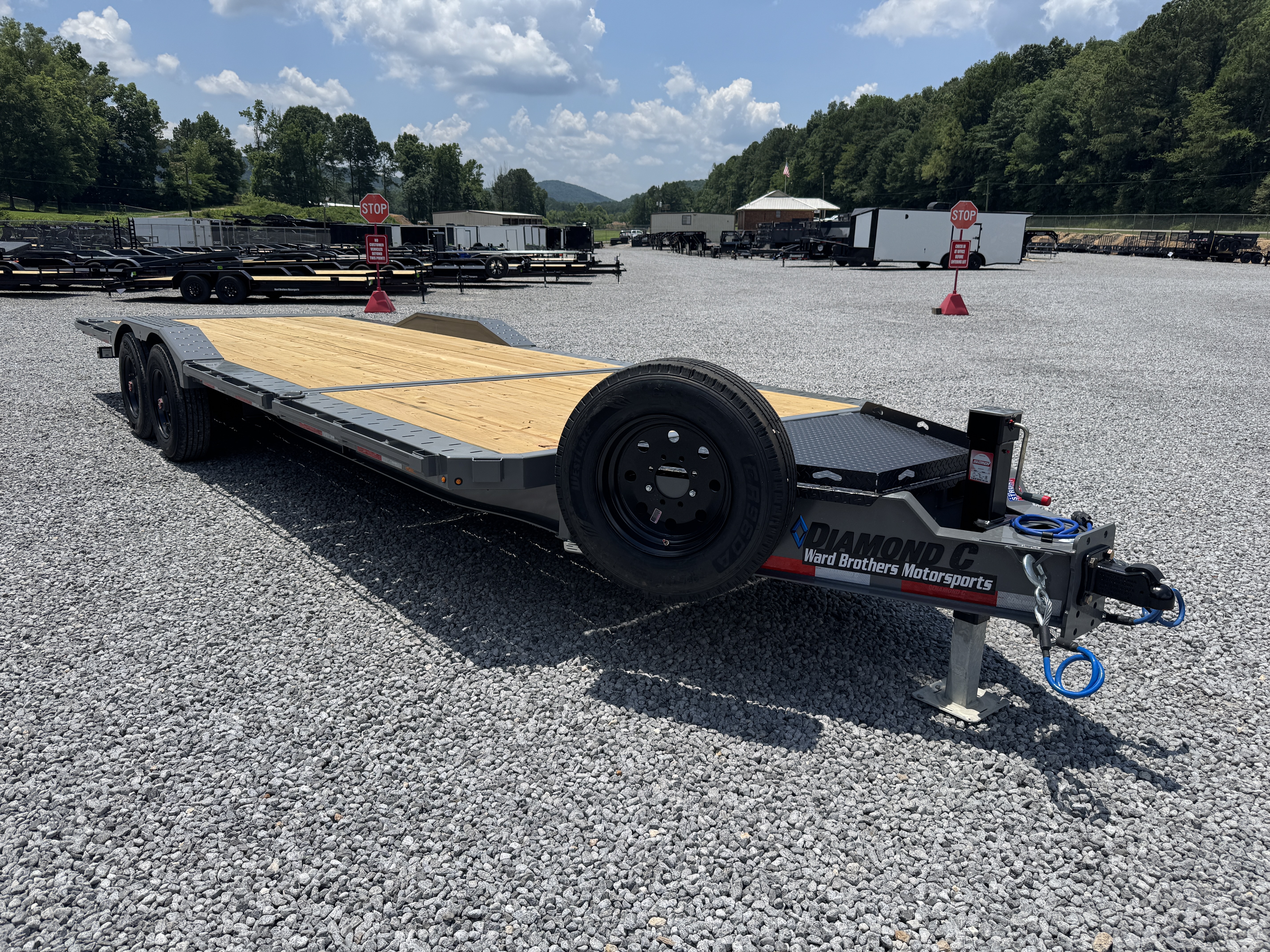 2026 Diamond C HXD210 24ft 23K Gravity Tilt Equipment in Leeds, AL