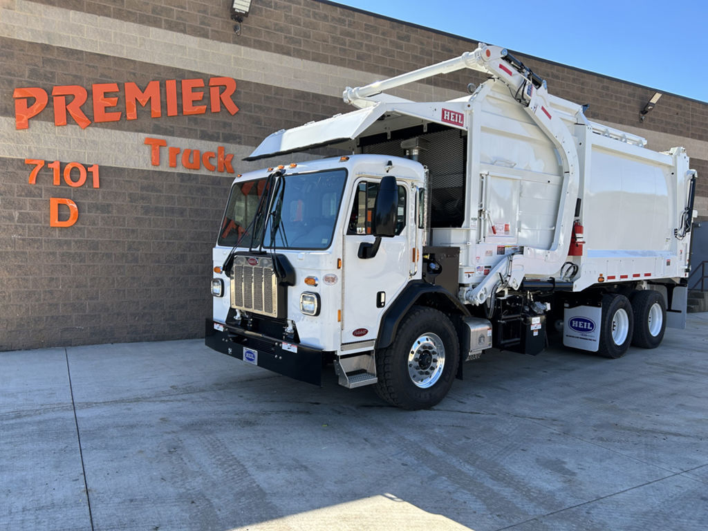 2025 Peterbilt 520 in Cleveland, OH