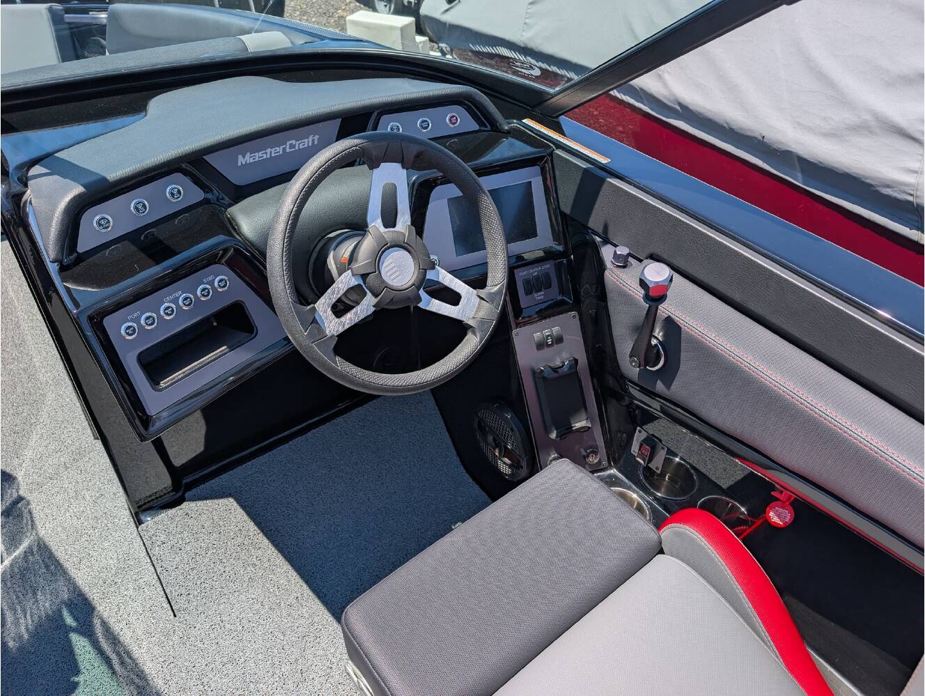 A photo of this 2025 Mastercraft NXT 23