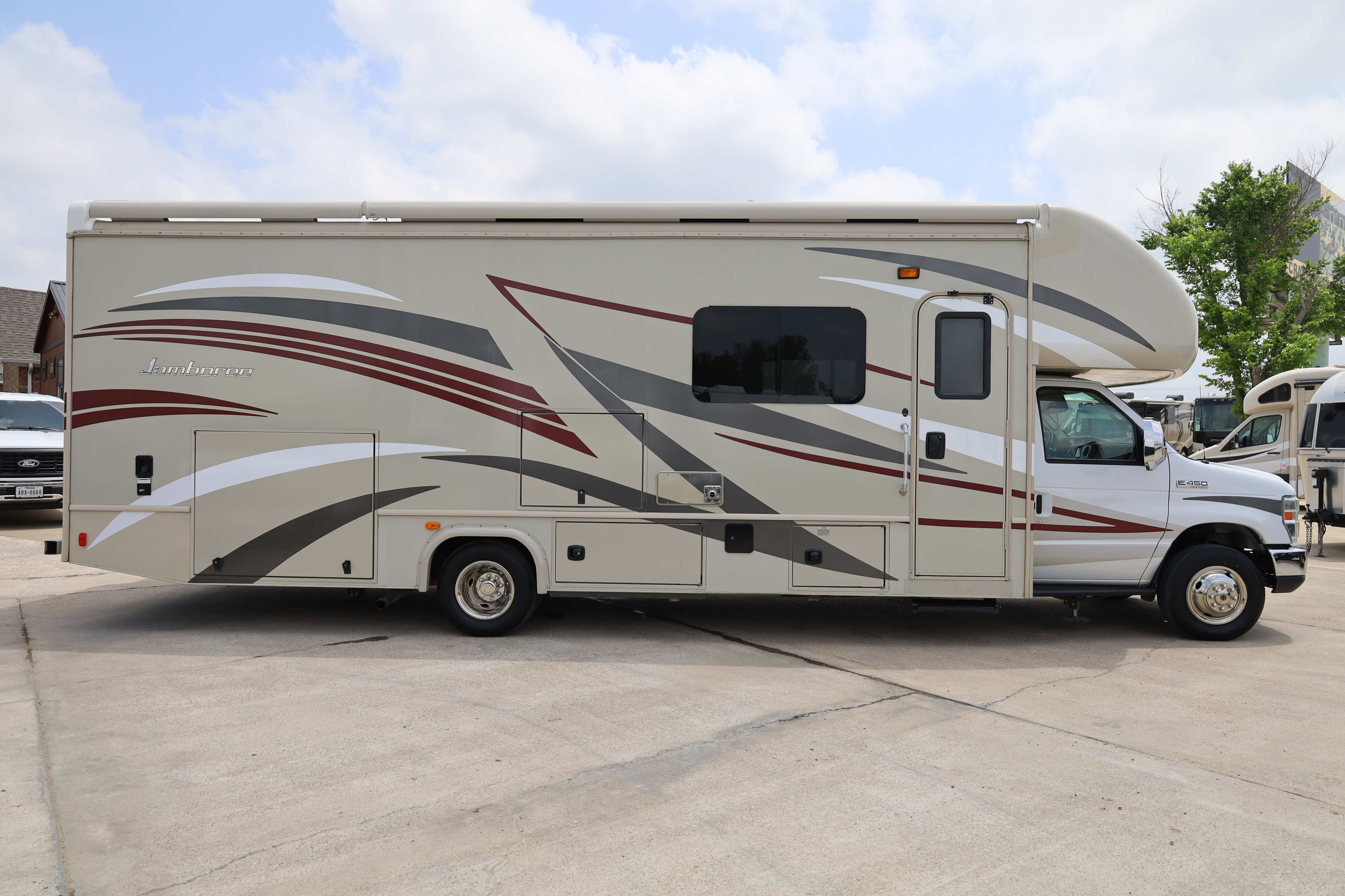 2017 Fleetwood Jamboree 30F in royse city TX
