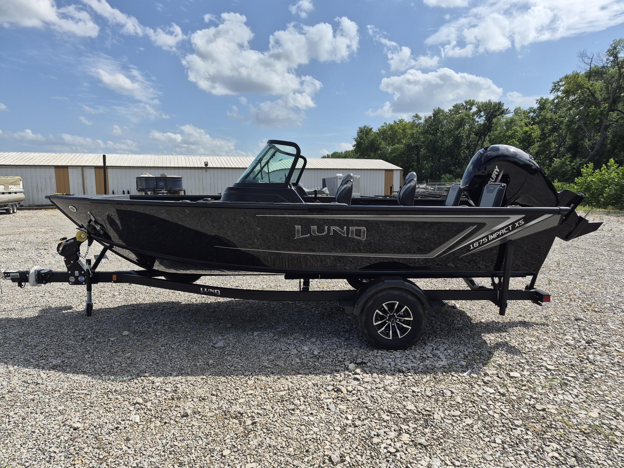 2027 Lund 1875 Impact XS Sport in smithville MO