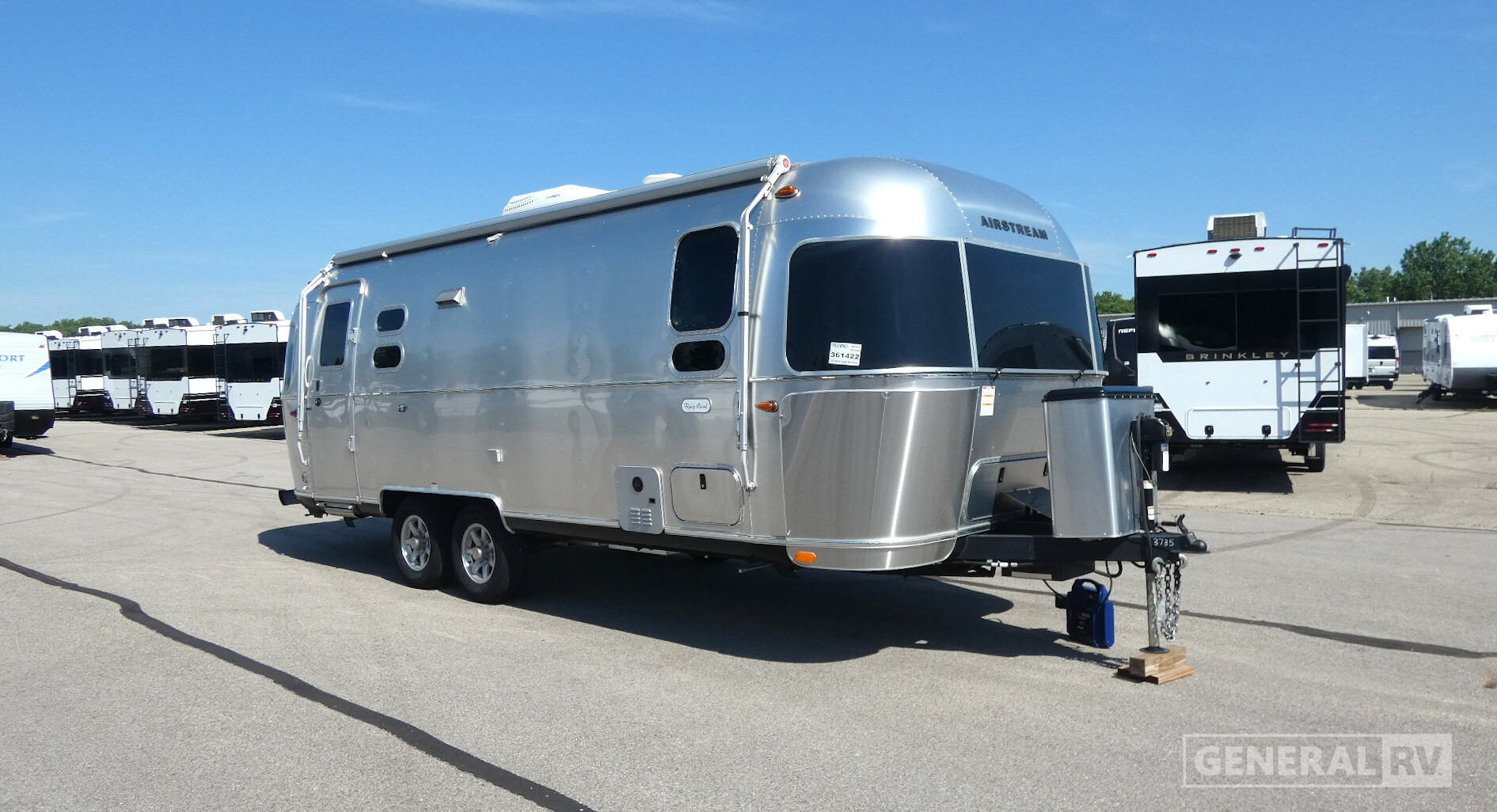2023 Airstream FLYING CLOUD 25FB in wayland MI