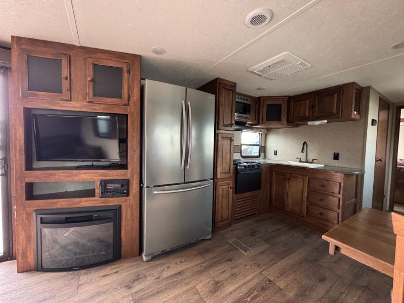 2015 Keystone Sprinter Wide Body 370FLS in frankfort IL