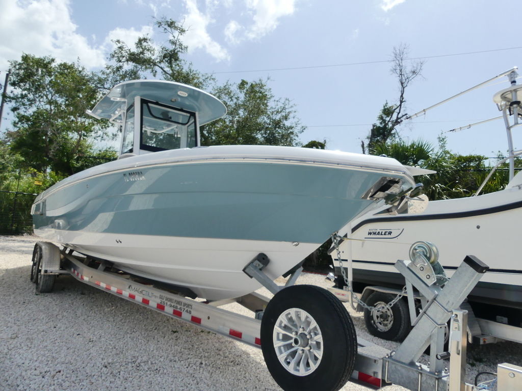 2025 Sea Hunt Escape 28 in bradenton FL