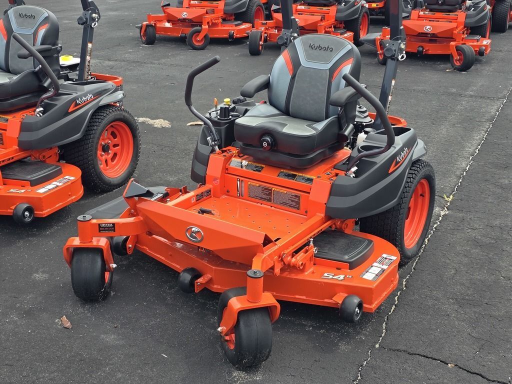 Kubota Zero-Turn Mowers Z422KWNC-54 in Spring Hill, FL