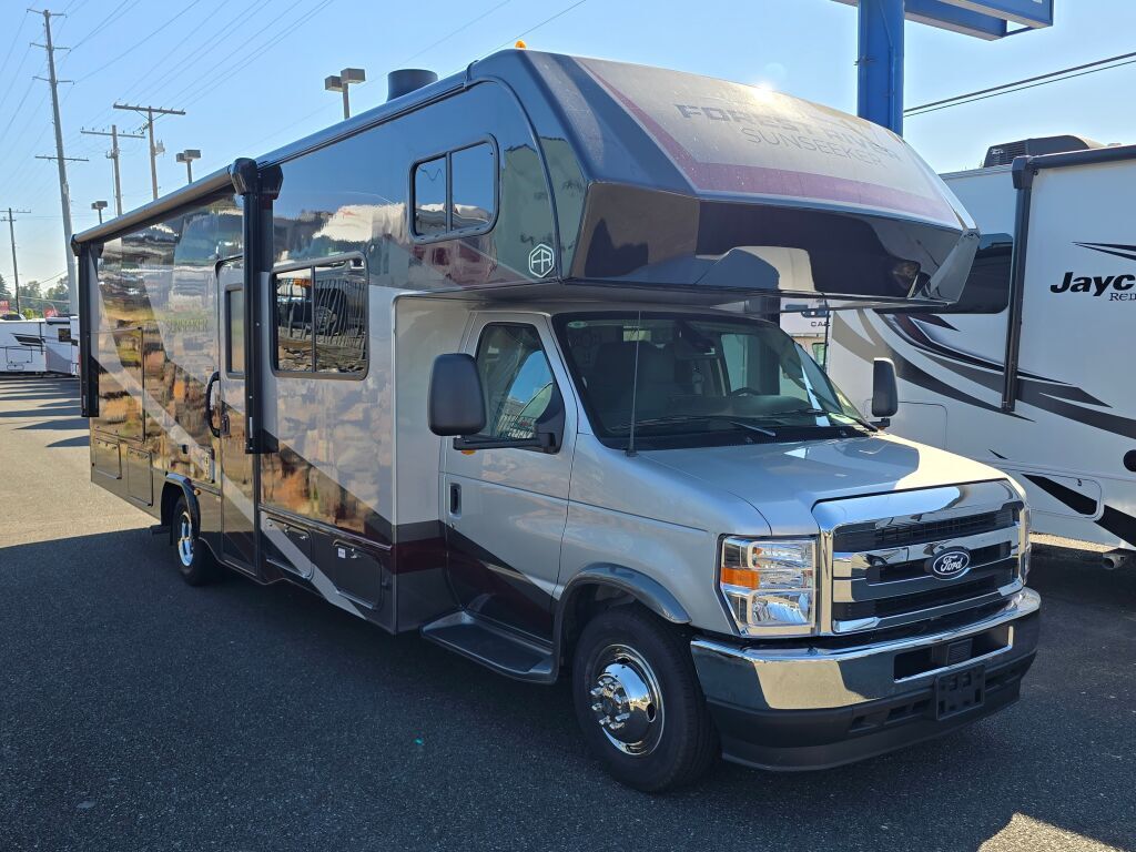 2027 Forest River Sunseeker Classic 2860DS in everett WA