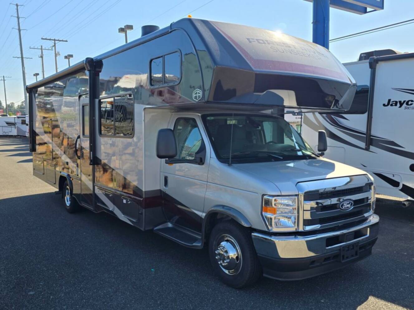A photo of this 2027 Forest River Sunseeker Classic 2860DS
