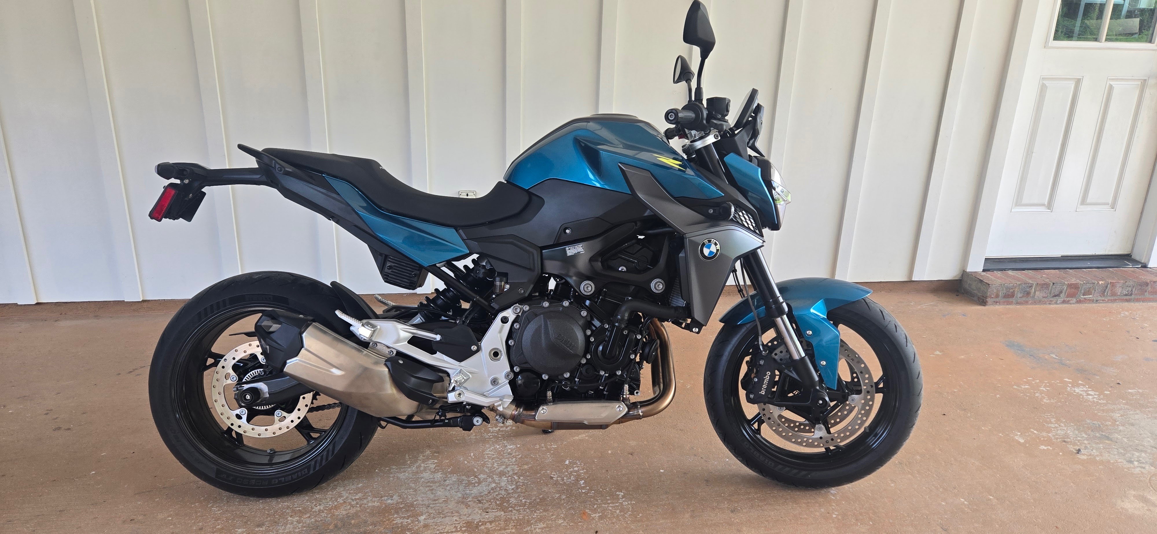 2025 BMW F 900 R 900 R in Prairieville, LA