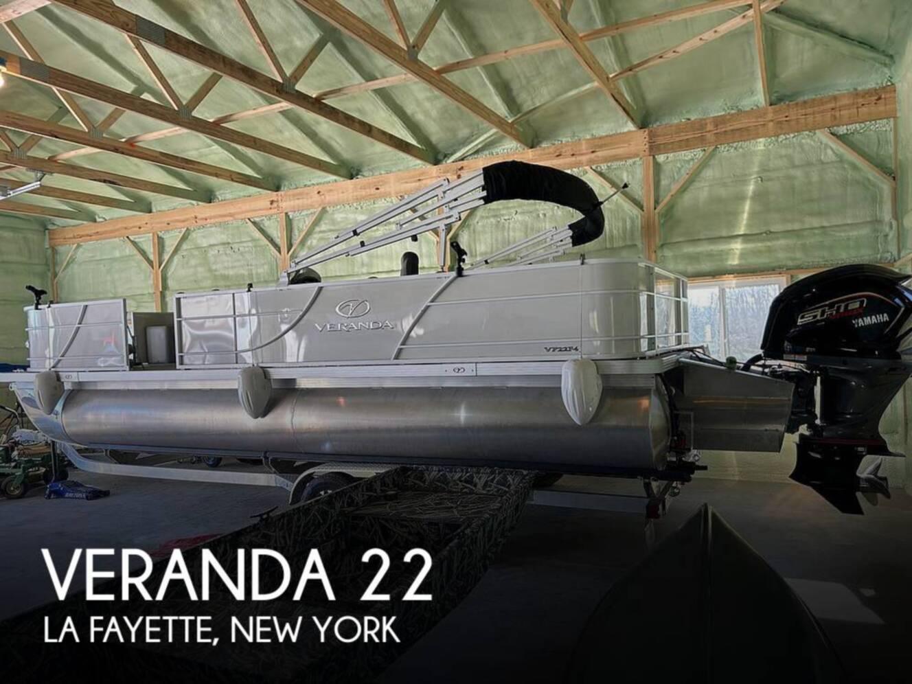 A photo of this 2022 Veranda Fish series vf22f4
