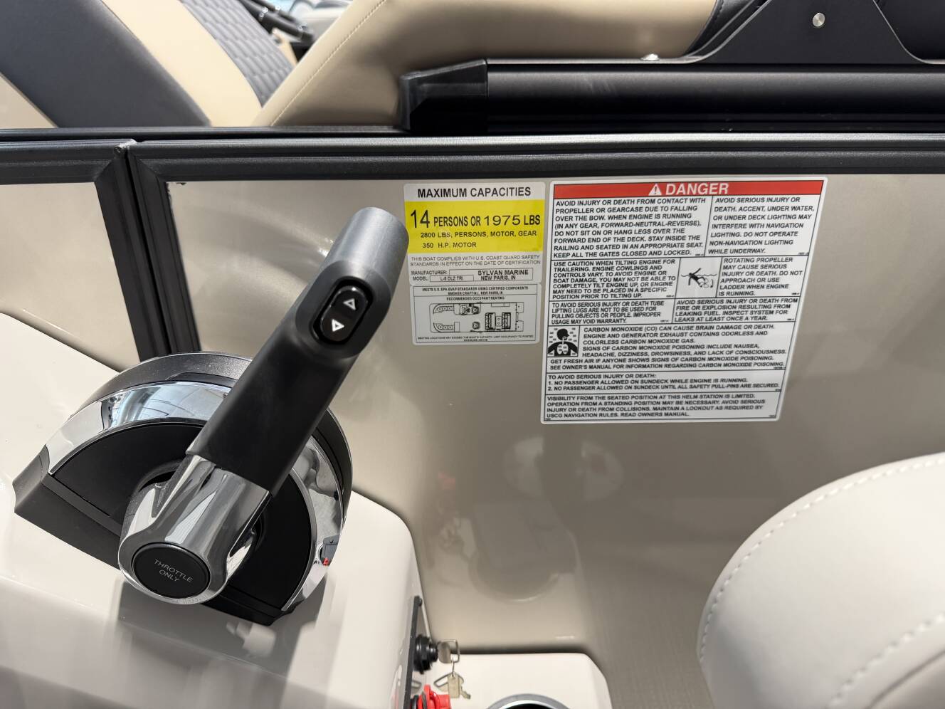 A photo of this 2025 Sylvan L5