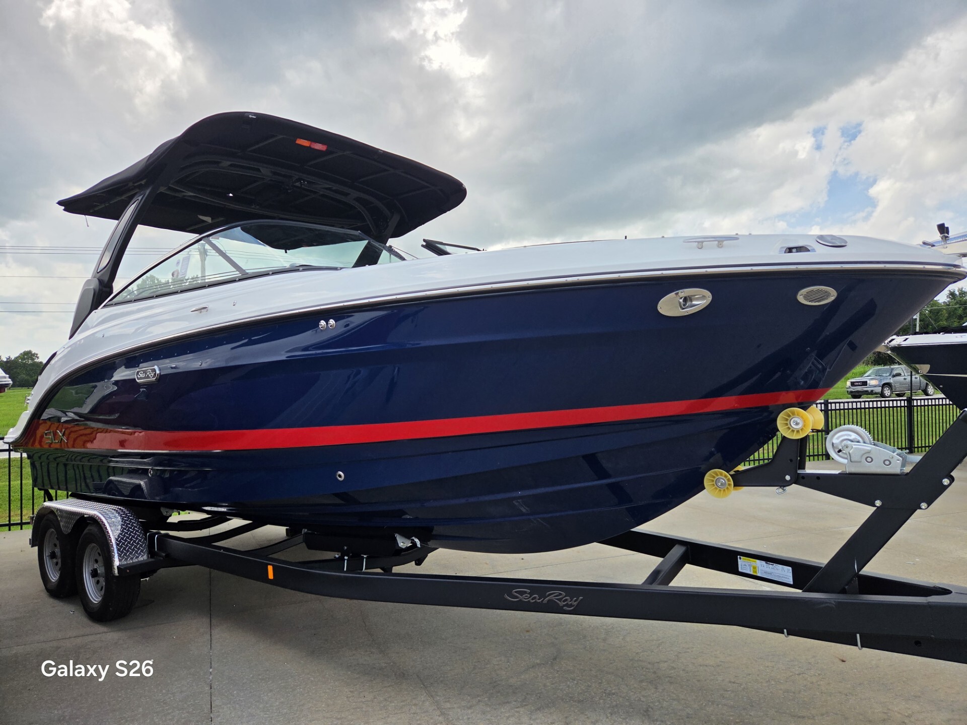 2027 Sea Ray 260SLX W 230 in monkey island OK